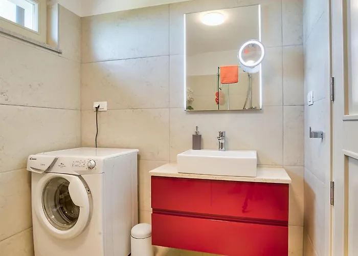 Clara Melodie Labinci