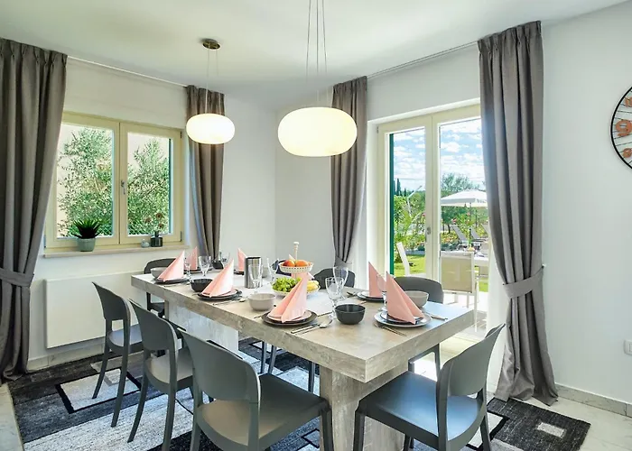 Clara Melodie Ferienhaus Labinci