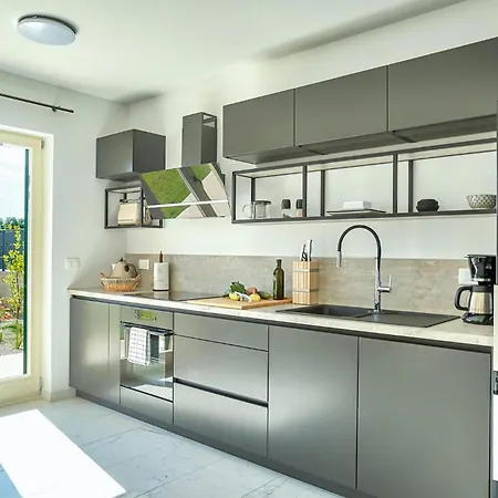 Clara Melodie Labinci