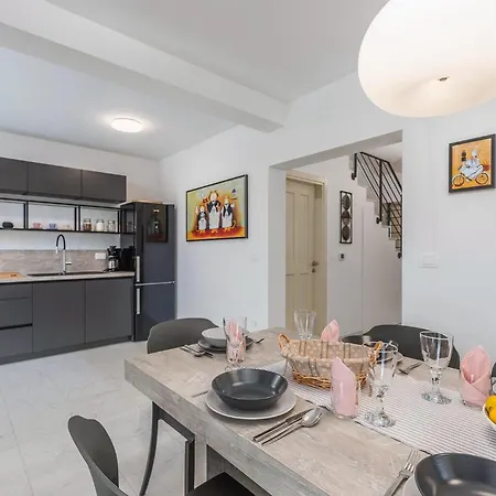 Σπίτι διακοπών Clara Melodie