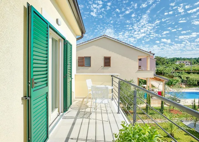 Tatil Evi Clara Melodie Labinci