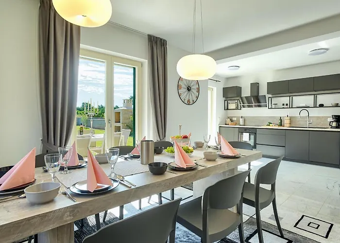 Clara Melodie Labinci