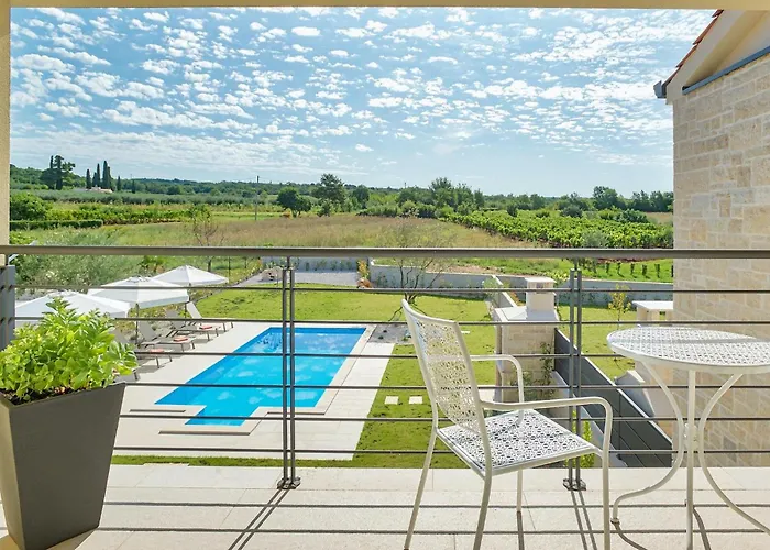 Clara Melodie Labinci